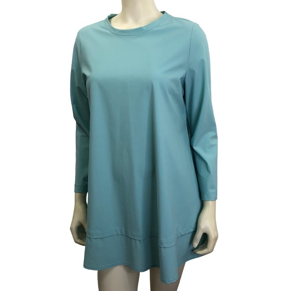 $125‎ IC BY CONNIE K AQUA CREW NECK TOP SM NEW WITH TAG